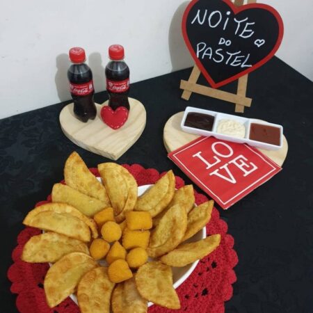 Noite do pastel